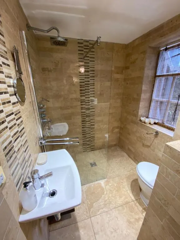 The Stables St Marys Mount Self Catering Ulverston Bathroom